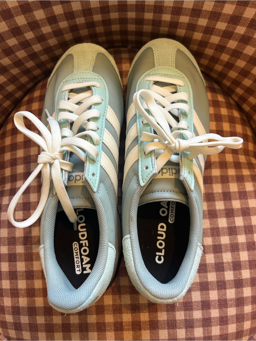 adidas Women blue & White Cloudfoam Sneakers